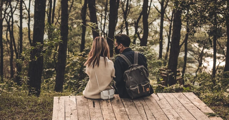 Combien coûte vraiment un week-end insolite en amoureux
